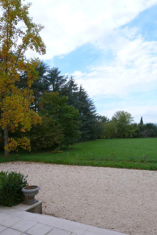 Bed and Breakfast La Maison De Roussille Francheville  Exterior foto